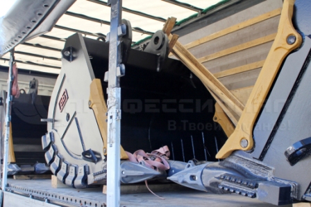  Volvo EC700 